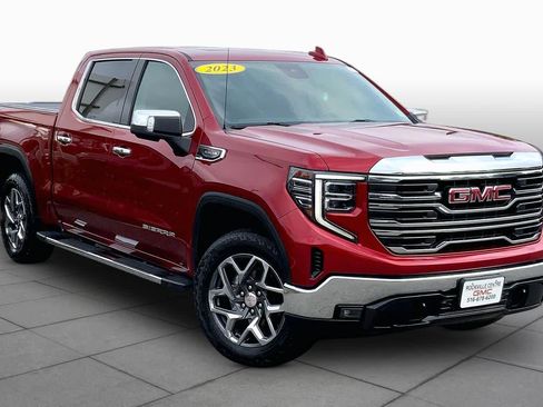 Used 2023 GMC Sierra 1500 SLT w/ SLT Premium Package AWD/4WD image 3