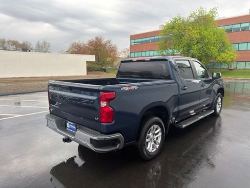 Used 2023 Chevrolet Silverado 1500 LT AWD/4WD image 6