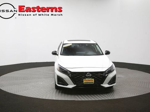Used 2024 Nissan Altima 2.0 SR FWD image 50