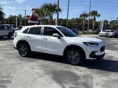 New 2026 Honda HR-V LX image 5