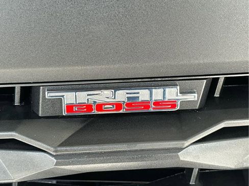 New 2025 Chevrolet Colorado Trail Boss AWD/4WD image 8