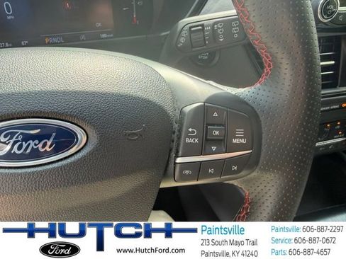 Used 2025 Ford Escape ST-Line Select AWD/4WD image 21