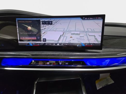 New 2026 BMW 750e xDrive w/ Executive Package image 16