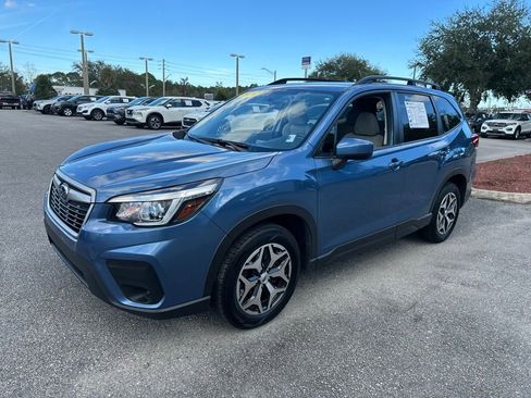 Used 2020 Subaru Forester Premium image 13