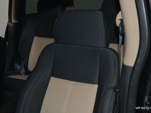 Used 2006 HUMMER H3 image 13