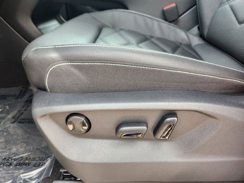 New 2026 Volkswagen Atlas SE image 13