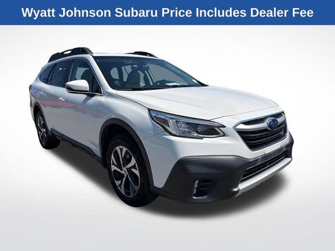 Used 2020 Subaru Outback Limited w/ Popular Package #2 AWD/4WD image 14