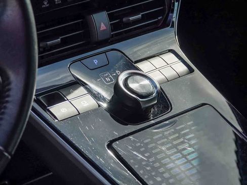 Used 2023 Toyota bZ4X XLE w/ Weather Package image 19