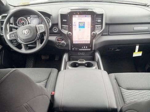 New 2026 RAM 1500 Big Horn AWD/4WD image 29