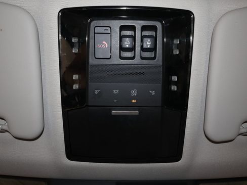 Used 2025 Mitsubishi Outlander SEL FWD image 34