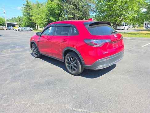 Certified 2025 Honda HR-V Sport image 5