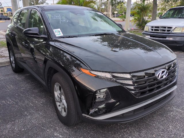 Used 2024 Hyundai Tucson SE FWD image 1