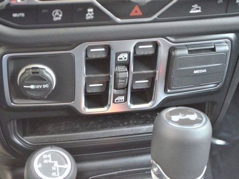 New 2025 Jeep Wrangler Sahara image 27