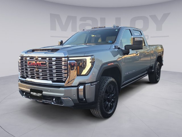 Used 2024 GMC Sierra 2500 Denali w/ Denali Reserve Package AWD/4WD image 1