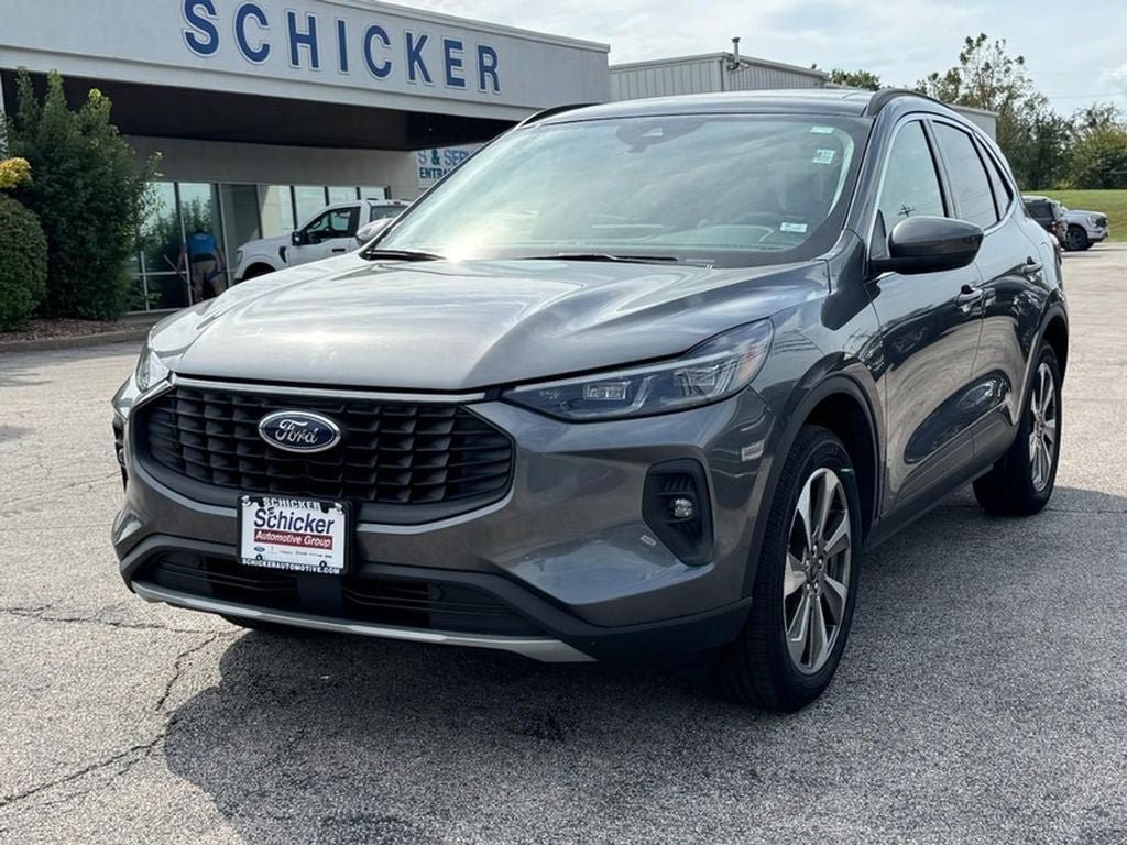Used 2025 Ford Escape Platinum AWD/4WD image 8