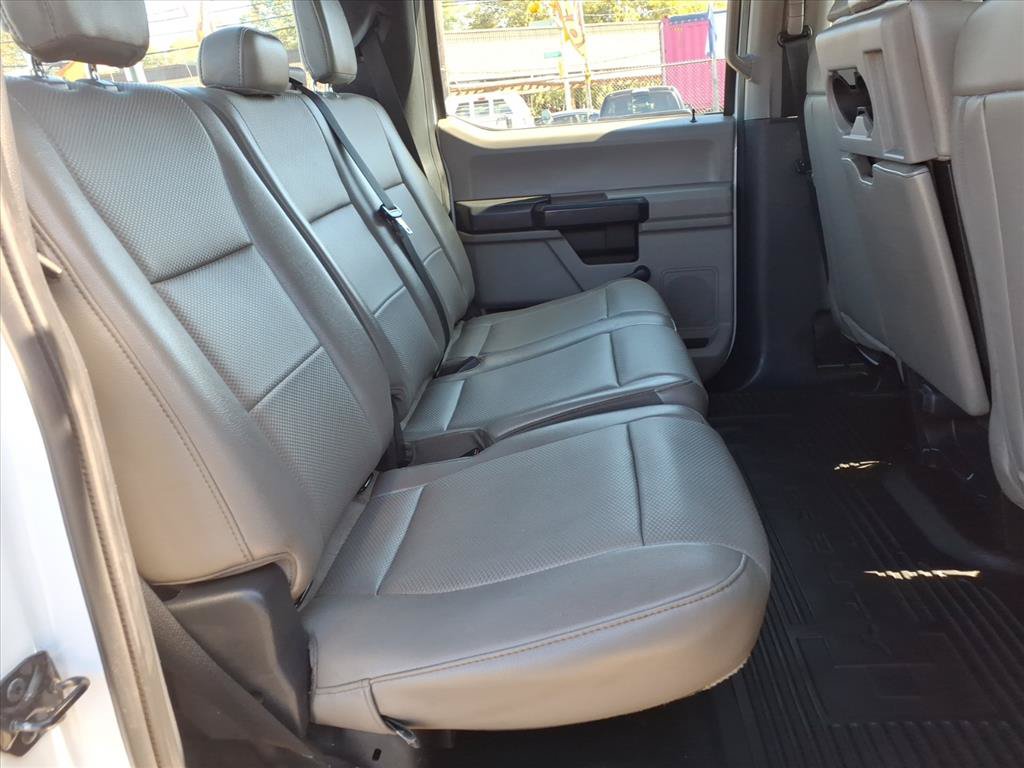 Used 2022 Ford F250 XL w/ Snow Plow/Camper Package AWD/4WD image 11