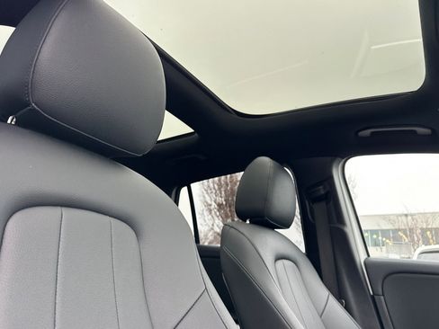 Certified 2025 Mercedes-Benz GLA 250 4MATIC image 17