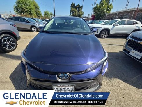 Used 2024 Toyota Corolla LE FWD image 8