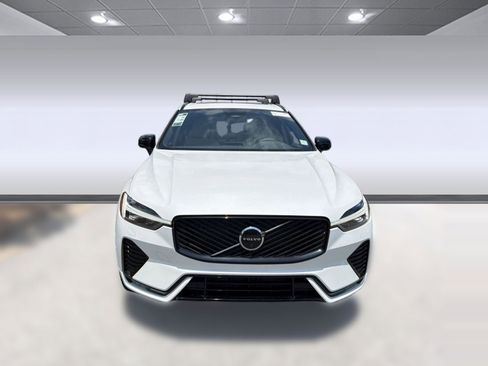 New 2026 Volvo XC60 B5 Plus w/ Climate Package PRO AWD/4WD image 6