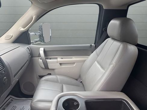 Used 2012 GMC Sierra 3500 W/T w/ Snow Plow Prep Package image 15