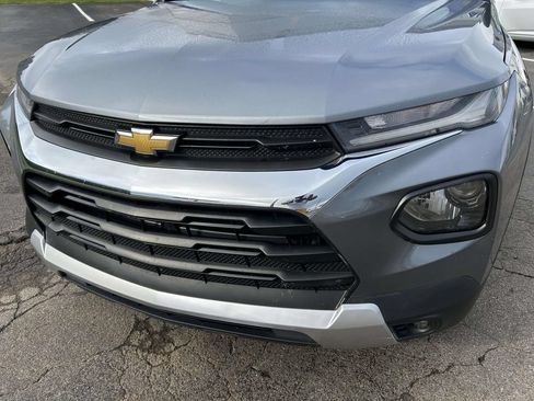 Used 2022 Chevrolet TrailBlazer LT FWD image 11