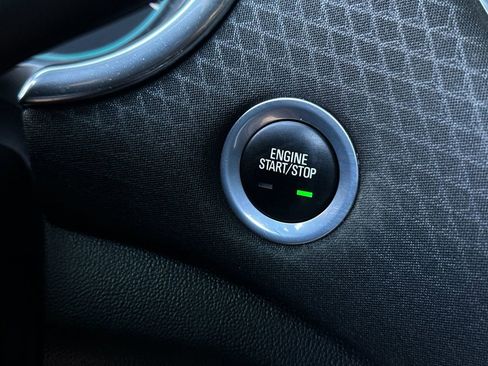 Used 2019 Chevrolet Malibu LT image 21