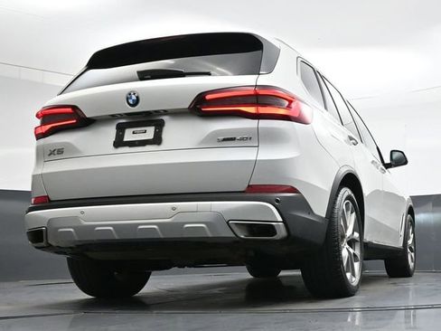 Used 2023 BMW X5 sDrive40i image 33