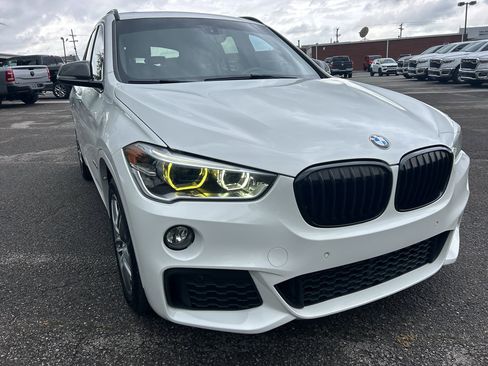 Used 2017 BMW X1 sDrive28i FWD image 3