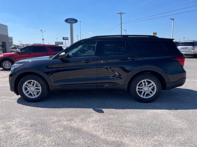 New 2026 Ford Explorer Active RWD image 9