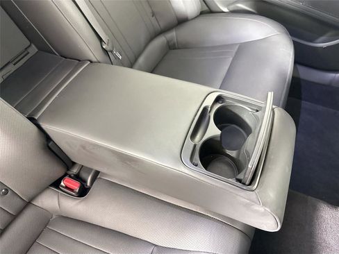 Used 2016 Hyundai Genesis 3.8 image 41