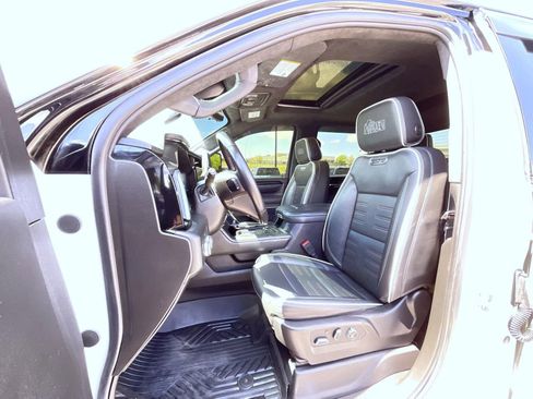 Used 2024 GMC Sierra 2500 AT4X w/ AT4X AEV Edition AWD/4WD image 10