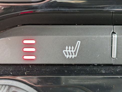 Used 2025 RAM 1500 Big Horn image 23