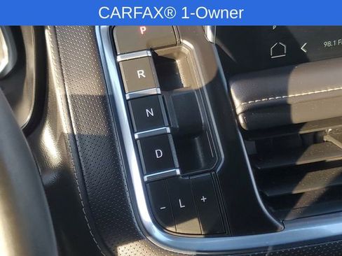 Certified 2024 GMC Yukon SLT image 29