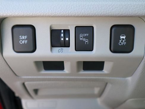 Used 2017 Subaru Forester 2.5i Premium image 21