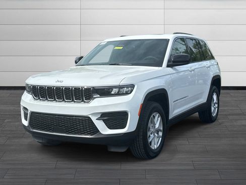 New 2026 Jeep Grand Cherokee Laredo X image 8