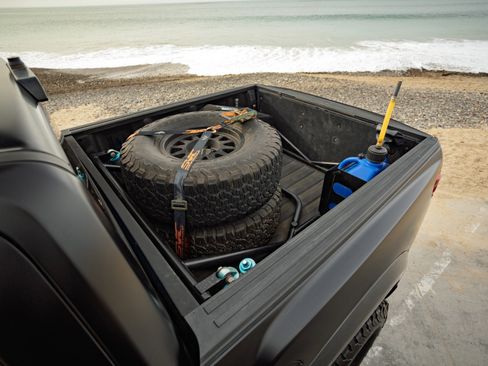 Used 2018 Ford F150 Raptor w/ Equipment Group 802A Luxury image 28