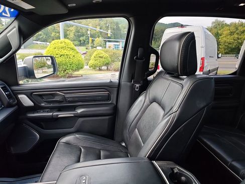 Used 2019 RAM 1500 Limited image 27