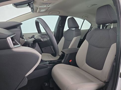 Used 2022 Toyota Corolla LE image 23