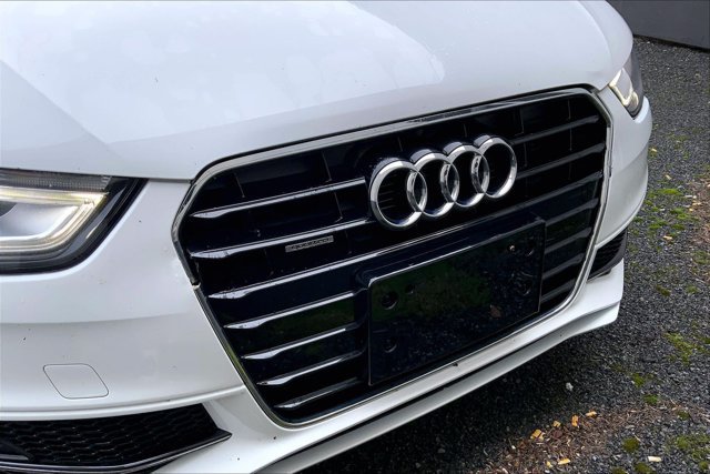 Used 2016 Audi A4 2.0T Premium w/ Convenience Plus Package AWD/4WD image 28