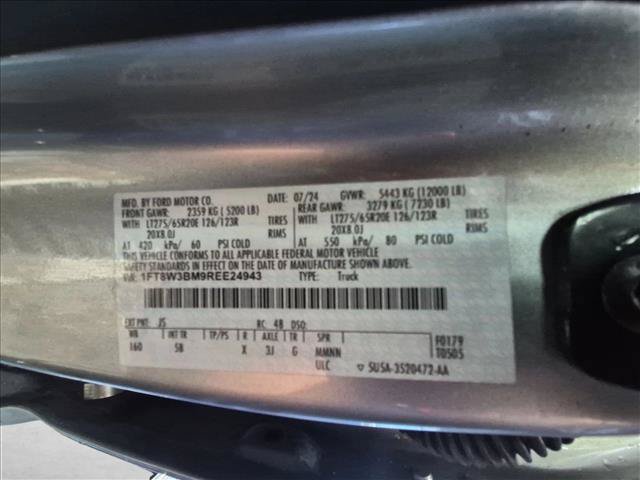 Used 2024 Ford F350 Lariat w/ Lariat Ultimate Package AWD/4WD image 18