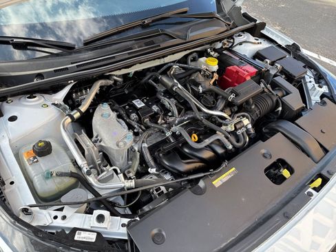 Used 2025 Nissan Sentra S image 27