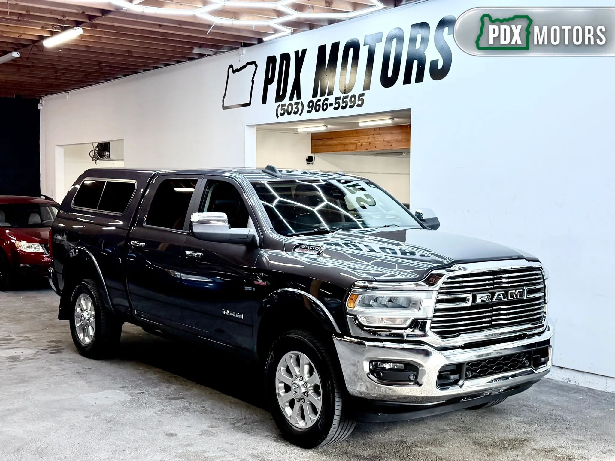 Used 2019 RAM 2500 Laramie AWD/4WD image 1