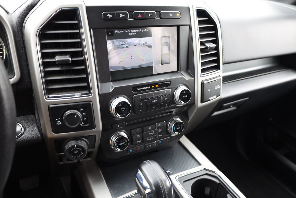 Used 2018 Ford F150 Lariat w/ Equipment Group 502A Luxury AWD/4WD image 15