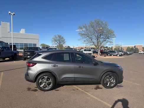 Used 2025 Ford Escape ST-Line image 6