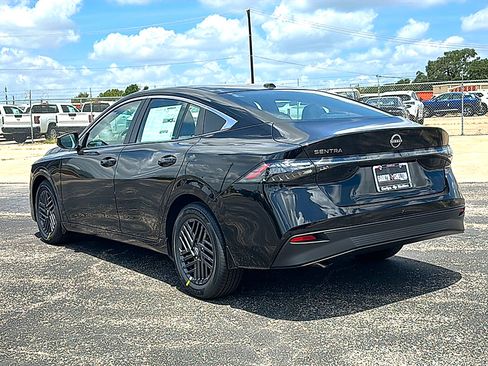 New 2026 Nissan Sentra SV w/ Floor Mat Package FWD image 6