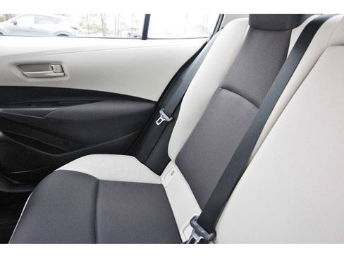 Used 2026 Toyota Corolla LE image 11