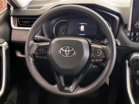 Certified 2023 Toyota RAV4 LE image 37