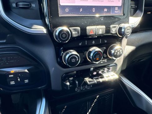 Used 2025 RAM 2500 Big Horn AWD/4WD image 13