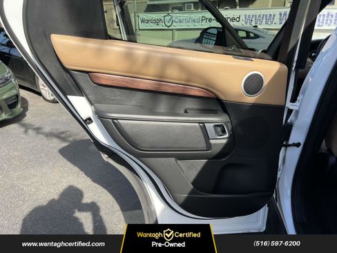 Used 2023 Land Rover Discovery HSE R-Dynamic image 14