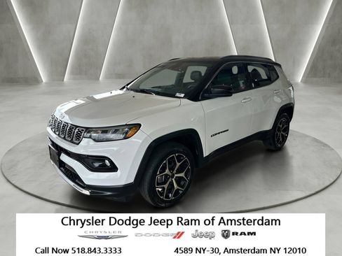 Used 2025 Jeep Compass Limited AWD/4WD image 1